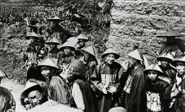 营救|谭嗣同被斩，作为封疆大吏的父亲没求情，张之洞营救，却为时已晚