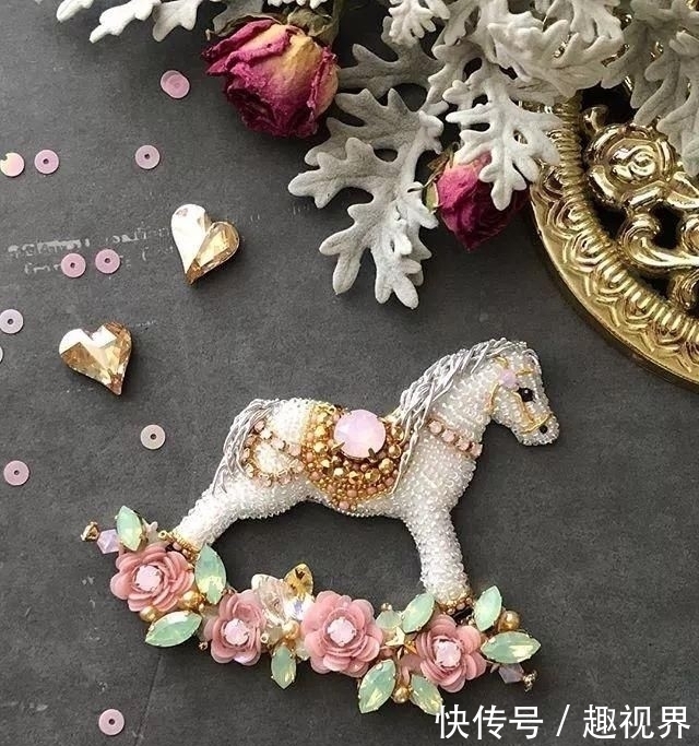 衣裤|旧衣裤都闲置了,不如用亮片来一场改造吧