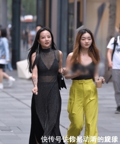 嫂子嫌天气热，裙子穿了像没穿，表哥都快成醋坛子了