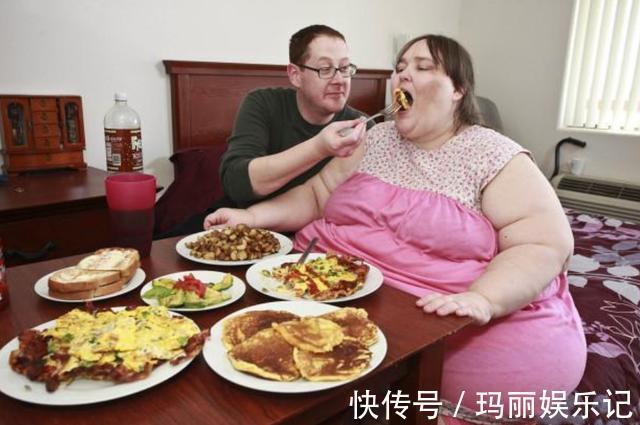体重|妻子体重上千斤,高富帅丈夫不离不弃,还每天为她定制增肥餐