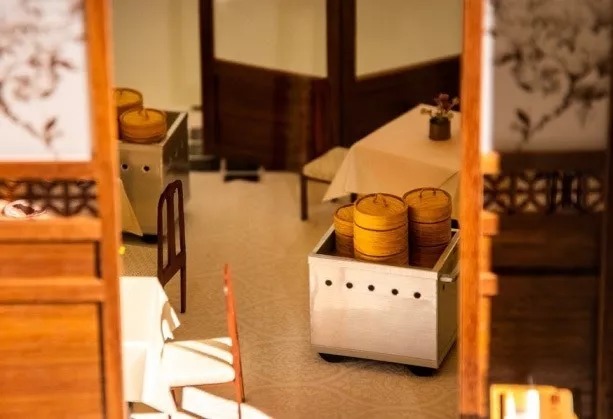 亡人|国人烧给亡人的纸扎,登上巴黎设计周,老外:中国人太浪漫了!