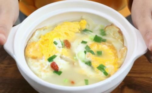 白萝卜和它是绝配,简单煮一煮,驱寒排毒,营养极高,冬天不生病