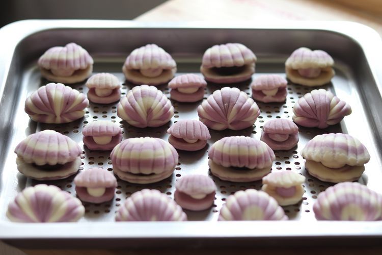 在家制作紫薯贝壳包，口感软糯，营养健康又美味