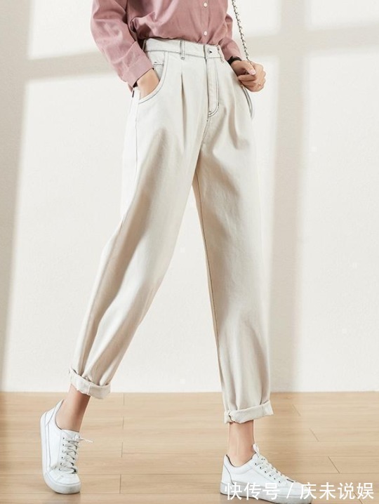 香奈儿 会穿的女人早已抛弃紧身牛仔裤,今年流行这6款裤子,早穿早好看