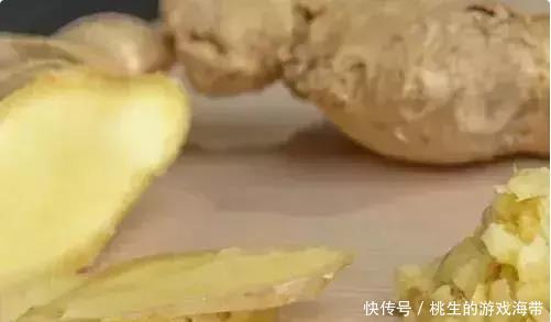 生姜|2片姜,1勺糖,老祖宗传下来的东西,竟能治这么多病!赶快收藏