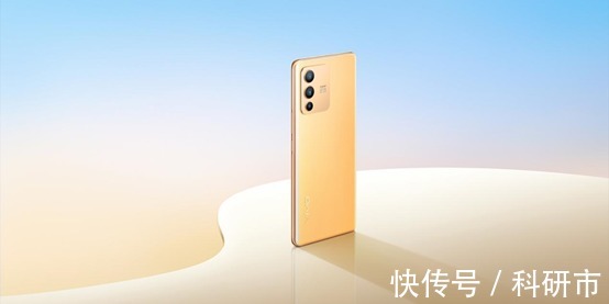 pdd|都是3699元，你选vivo S12 Pro还是三星S21？