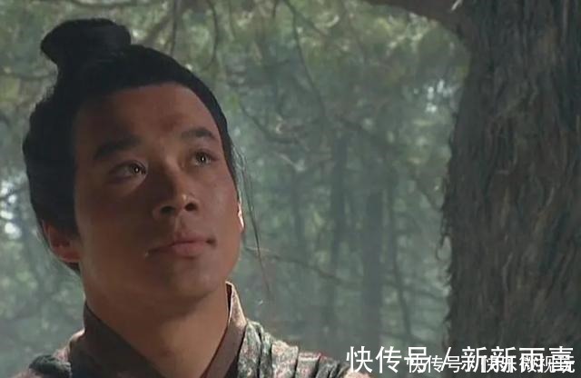 鲁智深&武松师傅警告武松千万要躲着两个人，武松不听劝告，结果受到教训