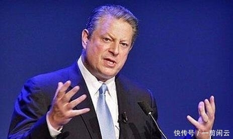 将太阳私有化,准备向所有使用太阳的人收费,真是闹出了天大笑话