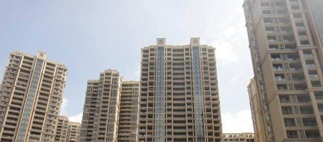 电梯|买房选一梯两户还是两梯四户专业人士透露，看完再买不留遗憾！