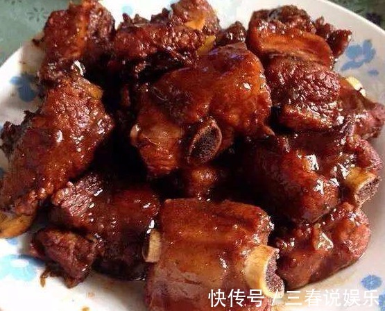 几道特色家常美食,简单易做,请客必备的硬菜,好吃又有面!