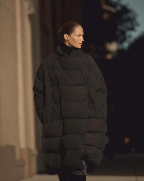 做一个穿羽绒服好看的人