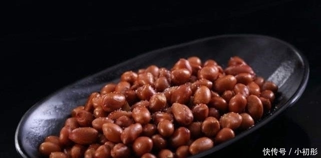 花生米|大厨说漏嘴 炒花生米时, 多加一个步骤, 炒出的花生米又香又脆