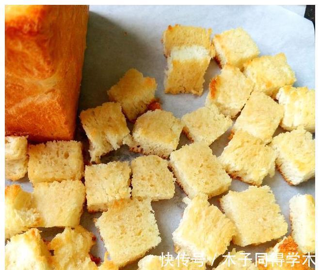 吐司这样做，颜值高又美味，怎么吃都不会腻，招待朋友倍有面子