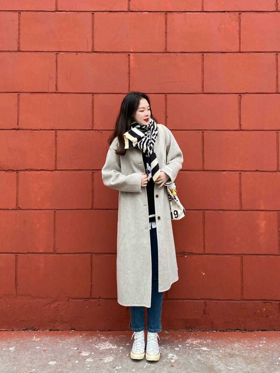 打底衫 大衣怎么穿才高级洋气?看看这几种穿搭方式,让你气质翻倍