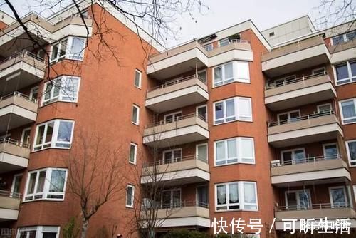 主采光面|买高层住宅时，该选“中户”还是“边户”？听下建筑学家怎么说