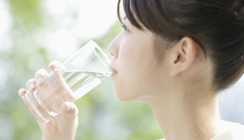 热敷|它是老中医最爱的“长寿药”,无副作用,治全身病痛,几乎免费