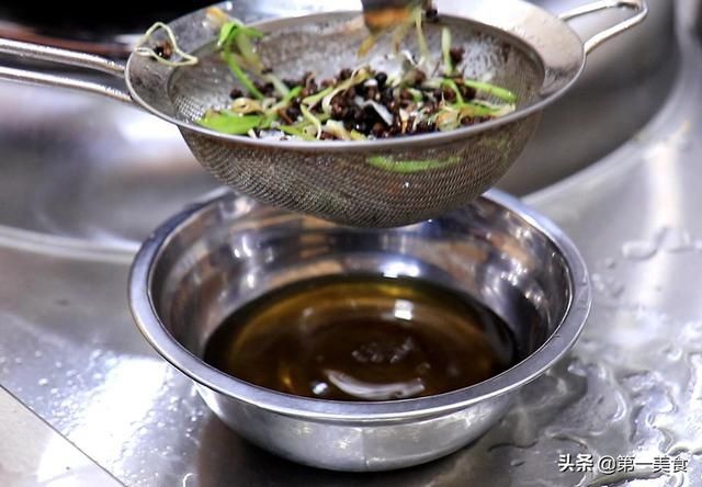 厨师|泡辣椒很多人第一步就做错了，难怪保存时间短，厨师长教你如何做