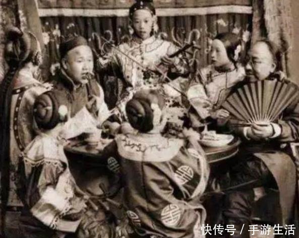 妃子|珍贵老照片女汉奸惨被强行剃头,图4妃子长得好漂亮