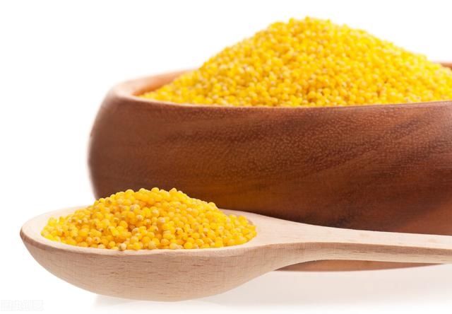 真空|三伏天，小米易生虫，试试这样保存，小米不发黑不生虫