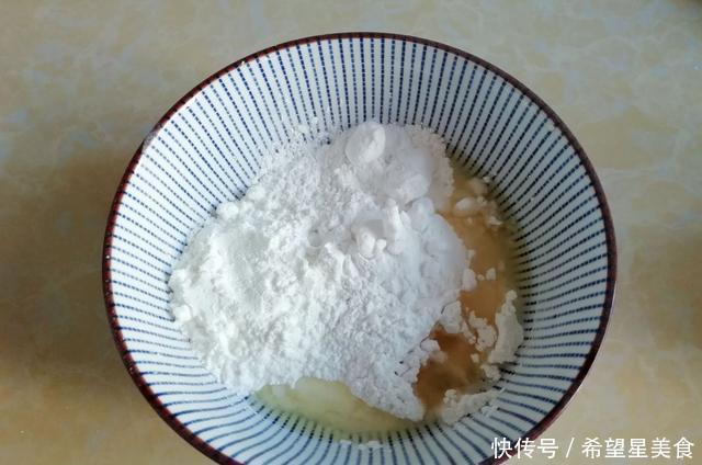 做法|糯米粉这吃法,火了30多年,没想到做法这么简单,一口一个吃不腻