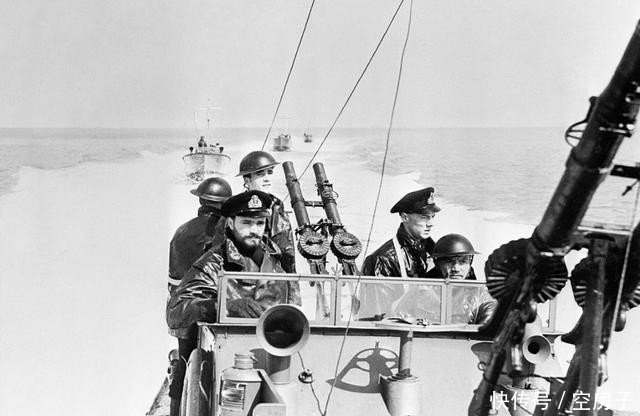 棍子|一战中的英国轻机枪,举起来能当棍子敲德军脑袋的刘易斯轻机枪