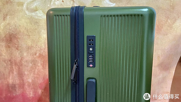 漫游者|锦囊行李箱有多能装？我想要的统统带走