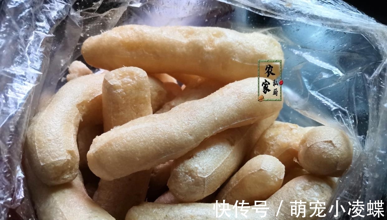 黄骨鱼|家里有孩子的这菜要多吃,富含卵磷脂营养好,砂锅一焖就上桌真香