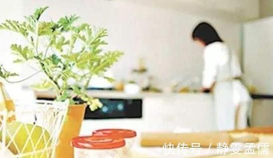 热水泡脚|补气血最厉害的不是红枣,专家教我一个金方,改善气虚贫血