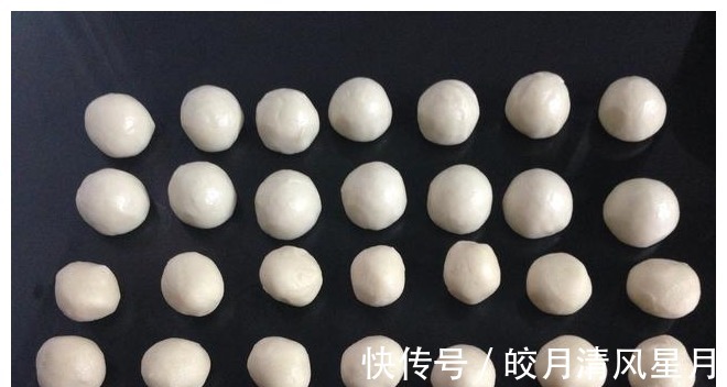 过年送礼用它倍有面儿，层多馅香，酥到掉渣，2分钟教你做！