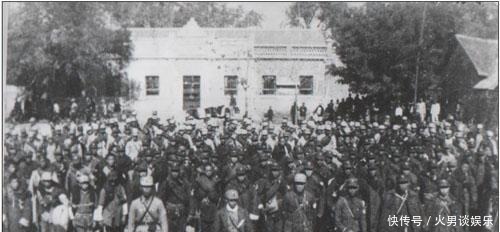 抬棺|八路军三位师政委,其中两人英年早逝,此人去世时伟人亲自抬棺