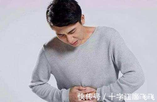 胃癌|消化内科大夫:养胃很简单,2种零食,你若喜欢吃,胃病或绕着走