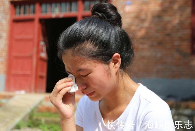 婆媳之间|95后妈妈喂完孩子,发现桌上的菜已经空了,丈夫要吃自己再做点