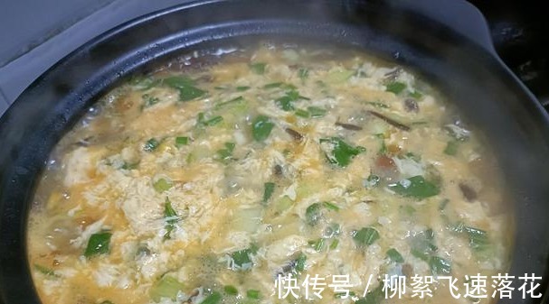 比面条营养，比饺子好吃，3元煮一大锅，暖和料足适合冷天吃！