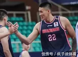 广东队|广东男篮热身两连败,首场对阵深圳队,杜锋有十足的自信吗?