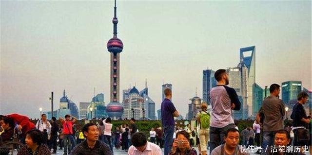 易中天：上海人吵架不动手，武汉人在旁边看三分钟就不耐烦