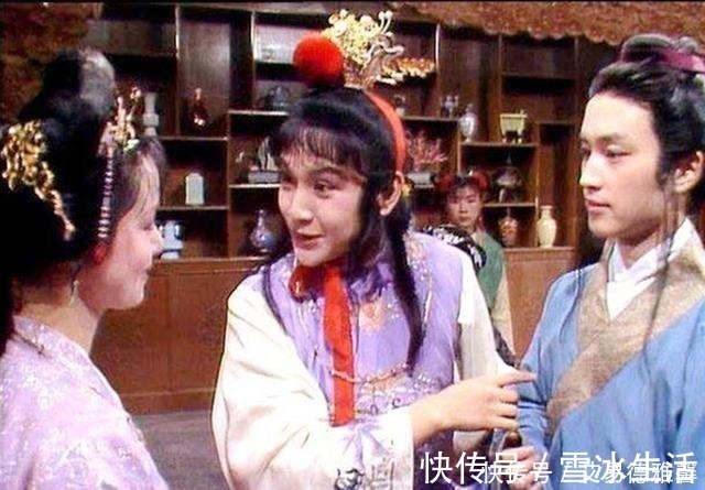 薛宝钗$借着薛姨妈为邢岫烟定亲一事,薛宝钗的丑陋一面已经登台亮相