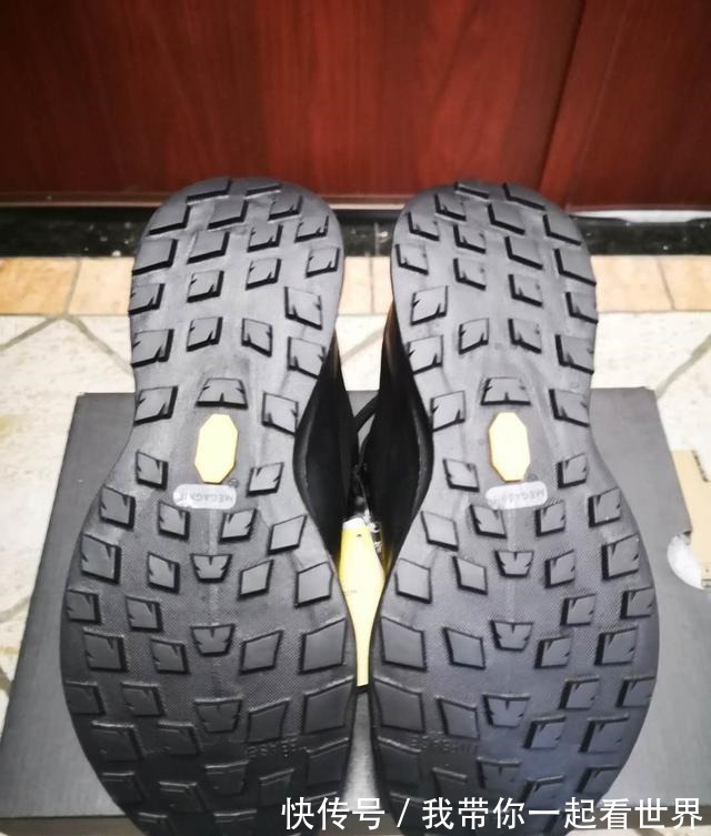 vibram 越野跑鞋什么牌子好，始祖鸟男子防水越野跑鞋质量怎么样！