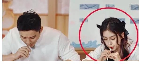 周洁琼|为何杨颖喝可乐时导演拉远镜头？放大十倍看清嘴部，真相一目了然