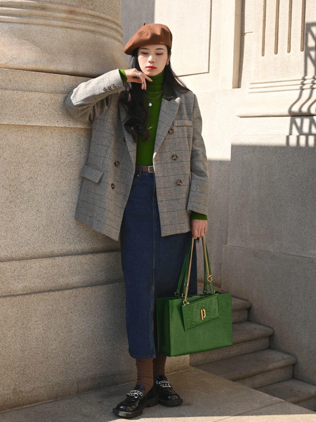 羽绒服|冬天别只会穿羽绒服,加厚西装外套更加干练,穿上身通勤又百搭!