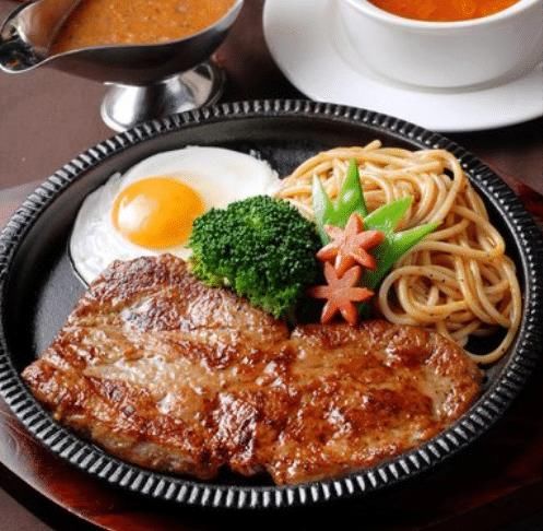 吃牛排，为何要搭配一个“溏心煎蛋”，不懂别随便吃，会被笑话的