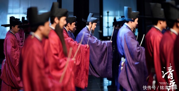 被老爹剧透人生,北宋皇储之争两次打辅攻,品这大臣人生多“逊”