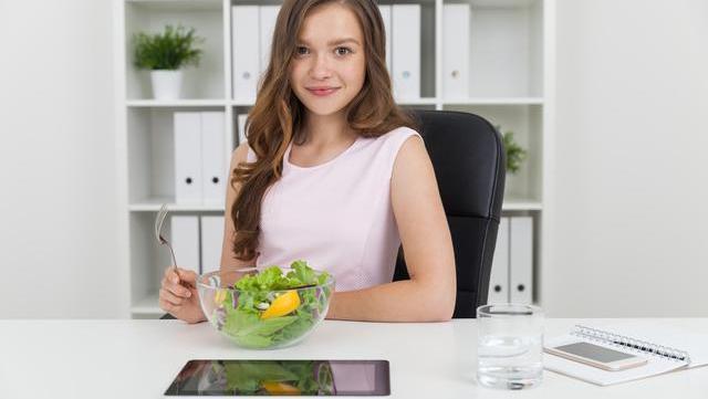 减肥瘦身|一天中发胖“最猛”的三个时间,若灵活避开,减肥或小事一桩