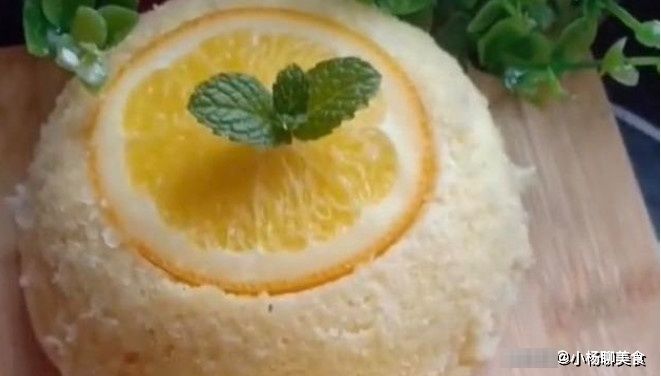 模具|橙子蛋糕，不用模具和烤箱就能轻松的做出来，简单又好吃