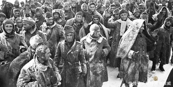 照片拍摄于二战斯|斯大林格勒战役有多惨烈？看看这些真实老照片，苏德之间的生死战