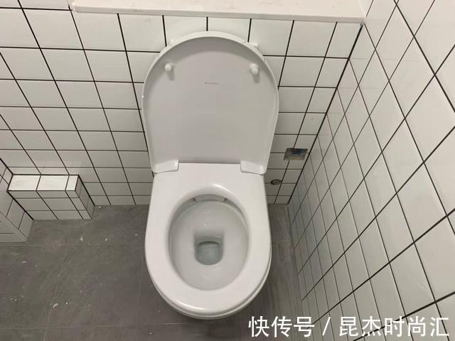 盖板|马桶店销售:买马桶,别听商家“自卖自夸”,认准这几个方面就够