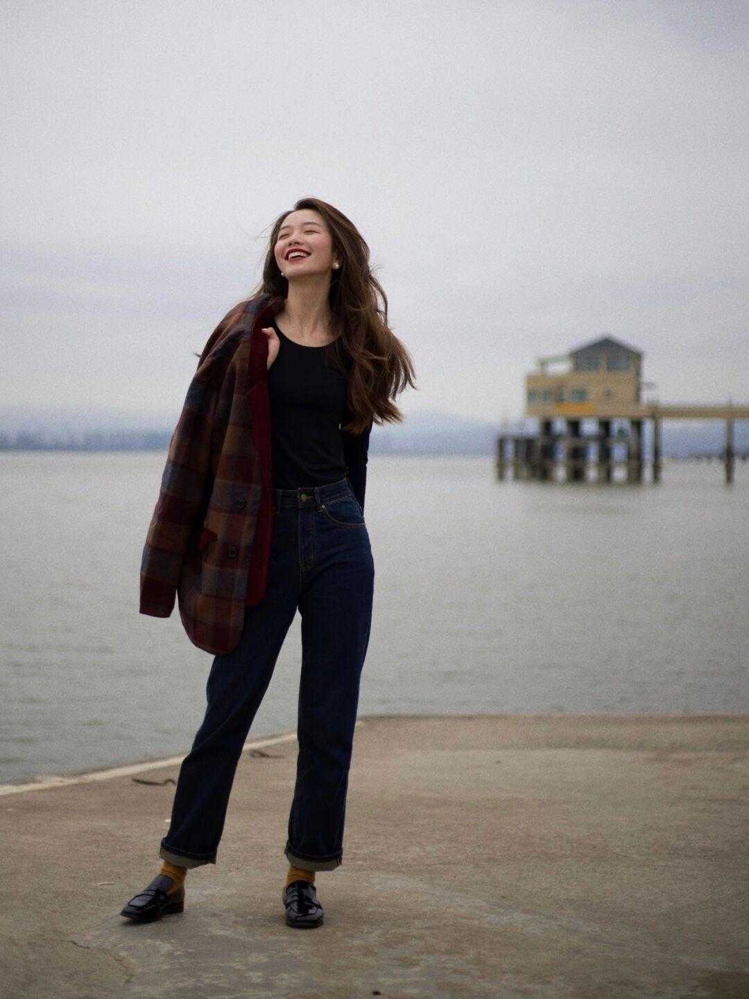 牛仔裤|格纹西装才是今年最in单品,配牛仔裤、半身裙都时髦,百搭又洋气