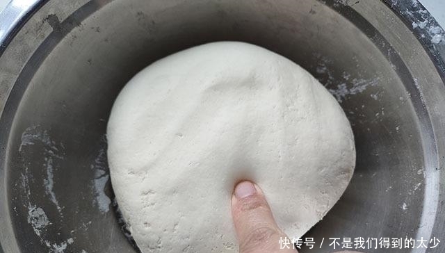 植物蛋白|最近大爱用它蒸包子，1元买2块，捏碎调成馅，嫩乎乎的真好吃