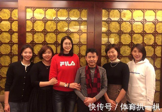 山东|郎平进专家组,安家杰回山东,女排选帅无山东元素说明什么?