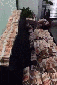 |搞笑gif:一场神奇的车祸,使这位司机红了