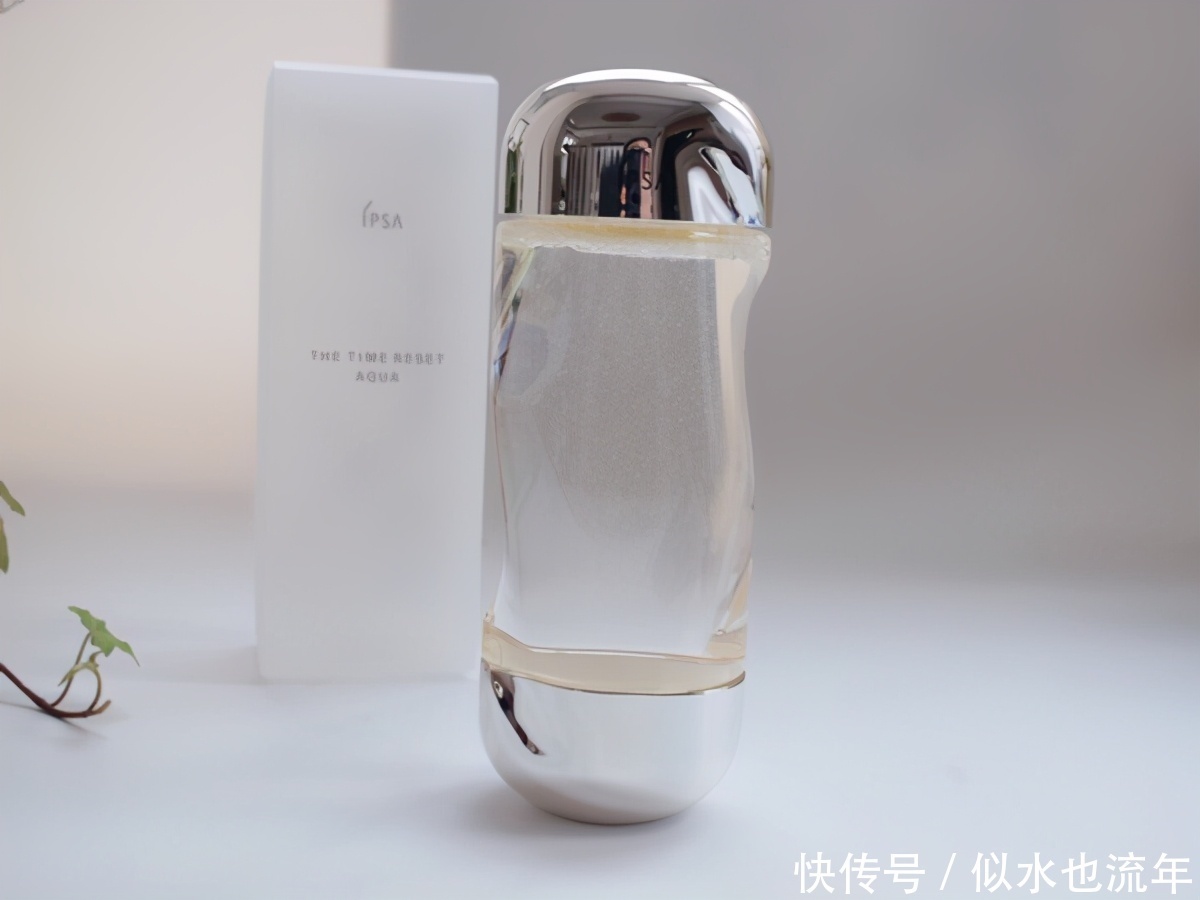 补水|网络热门爽肤水推荐:补水保湿,细腻有光泽,紧致肌肤效果不错